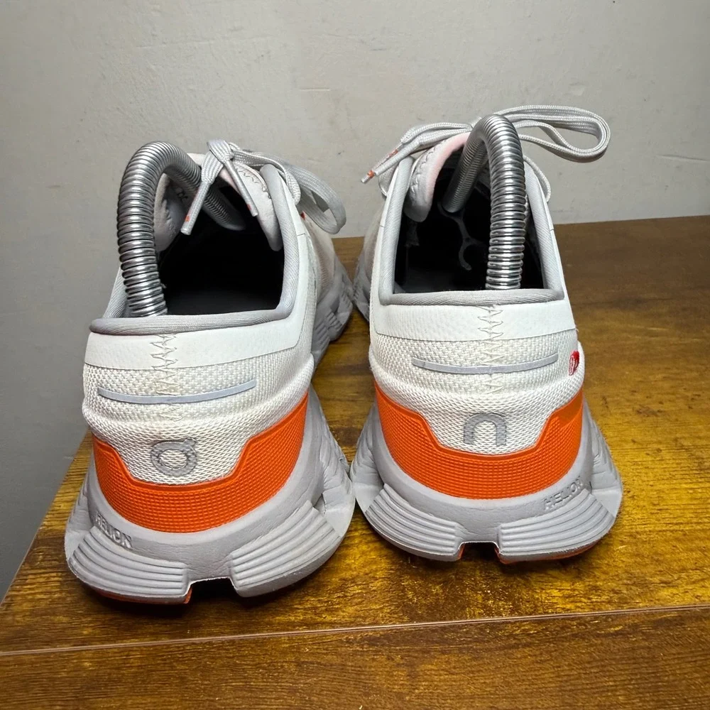 On Cloud X Running Shoes Womens Size 8.5 White Orange 40.99701